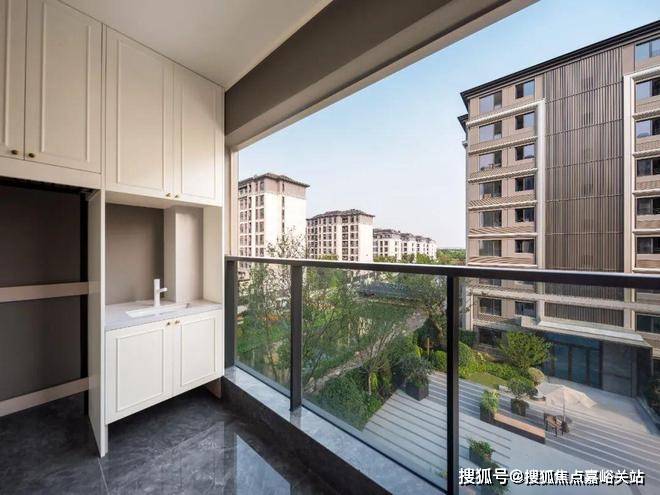 线楼盘百科→楼盘网站→测评→中心电线小时热线电话详情尊龙凯时张江金茂府售楼处电话→张江金茂府售楼中心电(图13)