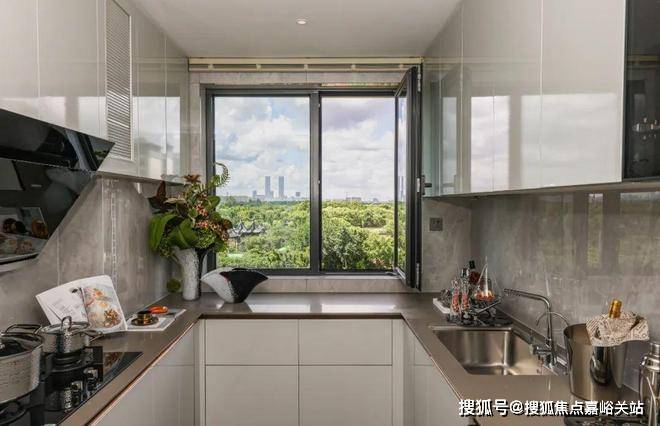 线楼盘百科→楼盘网站→测评→中心电线小时热线电话详情尊龙凯时张江金茂府售楼处电话→张江金茂府售楼中心电(图36)